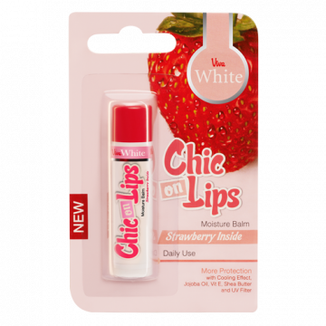 Moisture Balm Chic on Lips Strawberry Inside